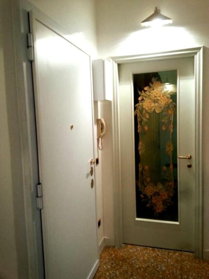 Apartment Priscilla & Parking At St Peter Basilica +free Calls To Usa, Canada, China Rom