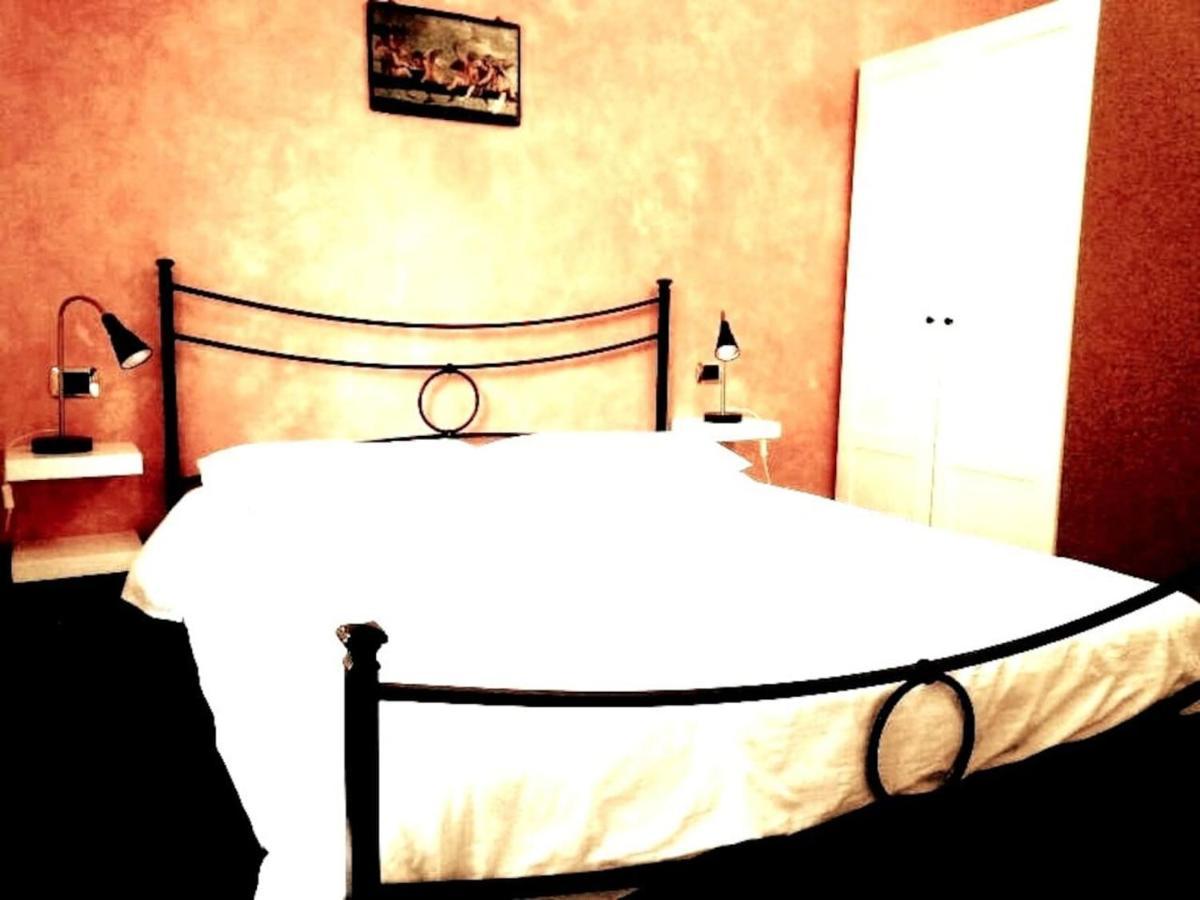Apartment Priscilla & Parking At St Peter Basilica +free Calls To Usa, Canada, China *
